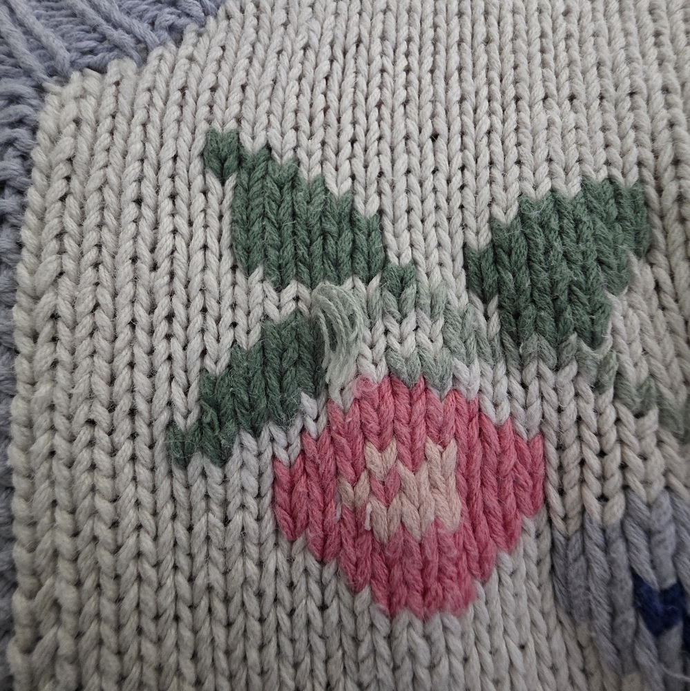 Vintage Evan Picone-Sport Pink and Blue Hand Knit Sweater with Floral Design - Picture 4 of 7